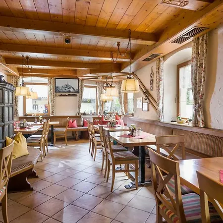 Landgasthof Mauth بيت ضيافة 3*